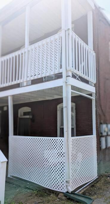 Escape On Hambright'S Alley! Walk 2 Everything! Cyclists Welcome! 1St Fl Unit A Cumberland Bagian luar foto